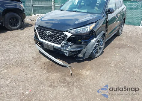 2020 Hyundai Tucson Sel z USA, uszkodzony, nr VIN KM8J33AL4LU250789